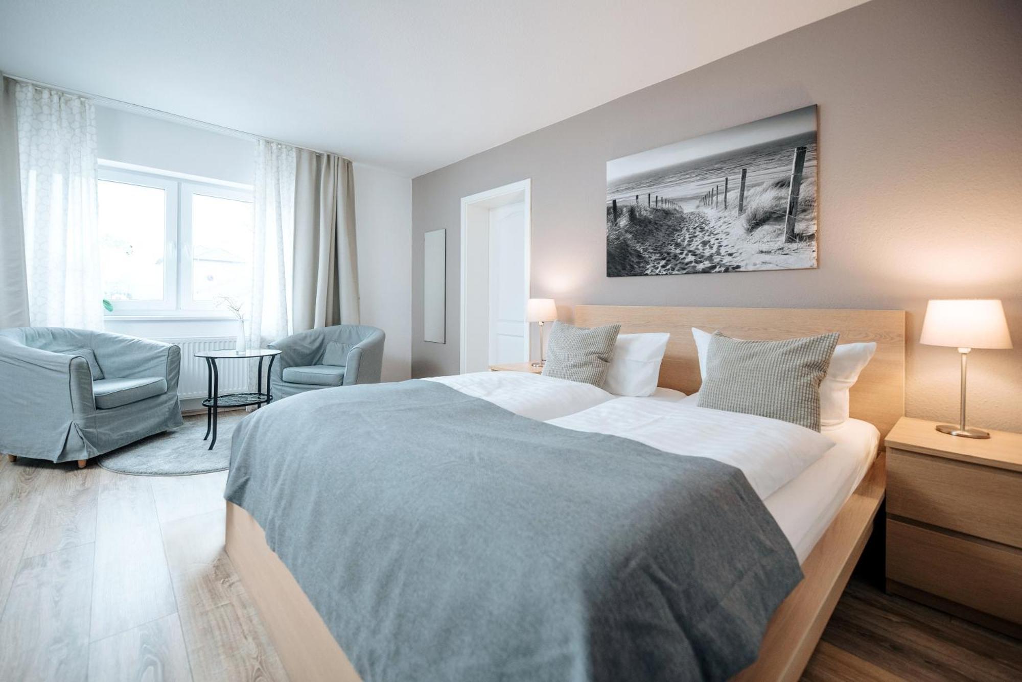 Hotel Kleiner Yachthafen Brunsbuttel Buitenkant foto